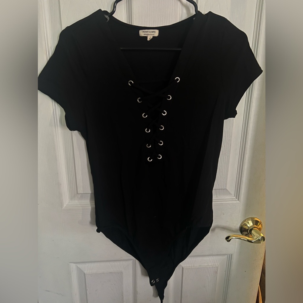 black lace up t shirt bodysuit